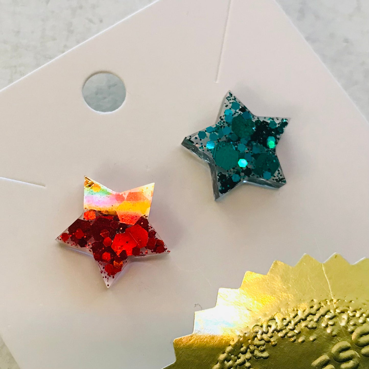 Novelty Resin Sparkle Stud Earrings - Christmas Stars
