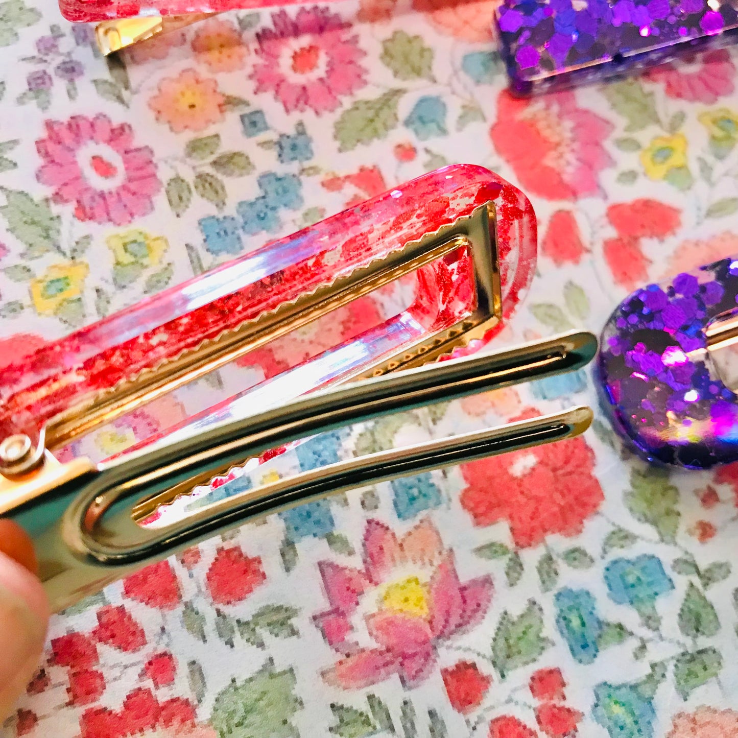 Resin Sparkle Hair Clips - Set of 3