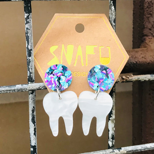 Pearly Whites Earrings
