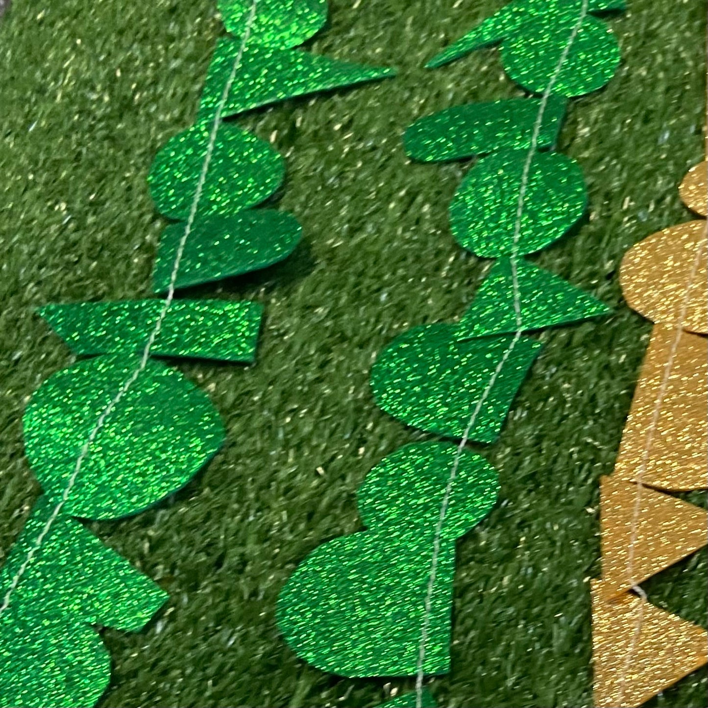Christmas Decorations - Sparkly Felt Garland