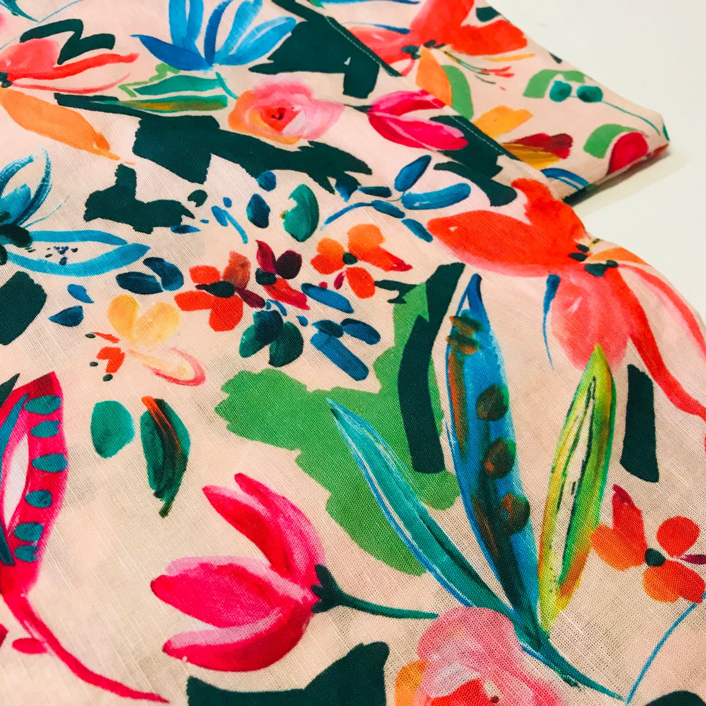 Handmade Women’s Box Top - Peach Floral (M/L)