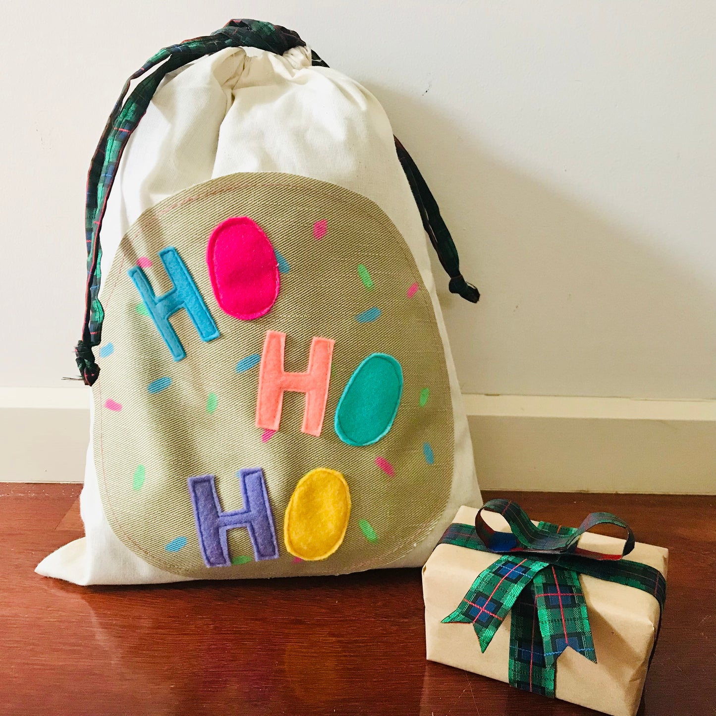 Reusable Eco Sustainable applique Christmas Gift Drawstring Sack Bags