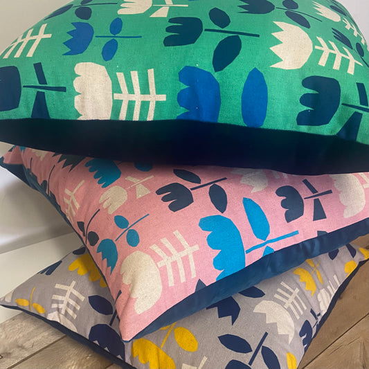 Cushion - RETRO LINEN TULIPS