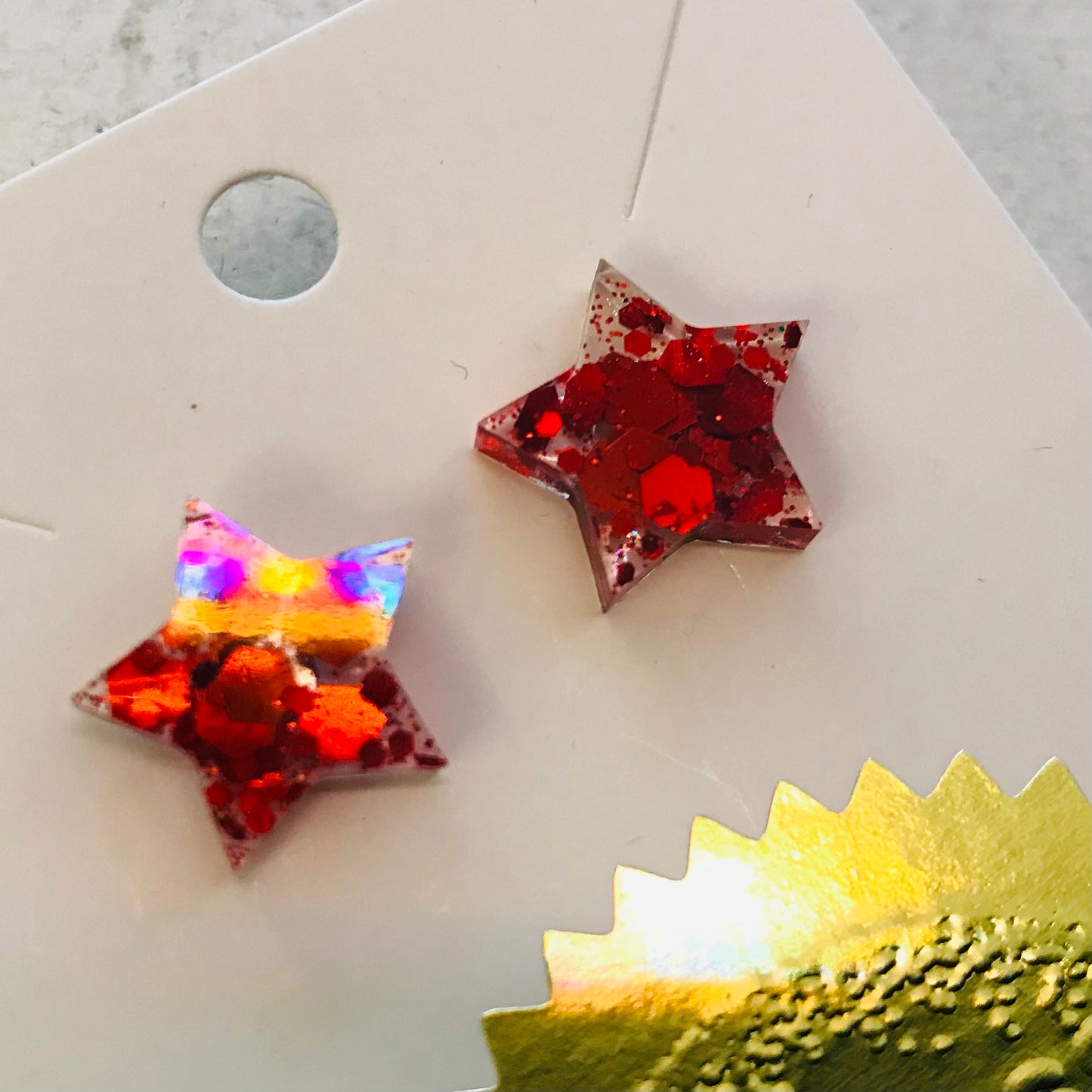 Novelty Resin Sparkle Stud Earrings - Christmas Stars