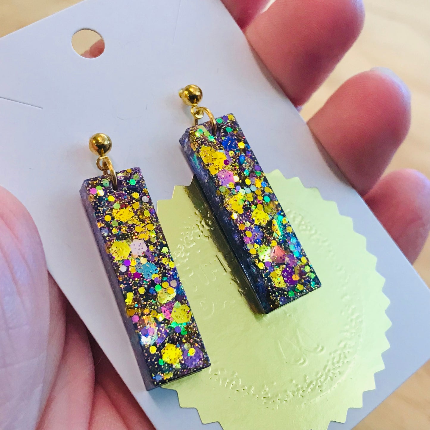 Novelty Resin Sparkle Dangles Earrings