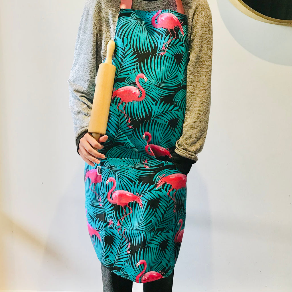 Apron (adult - medium) - Flamingo (teal ferns)