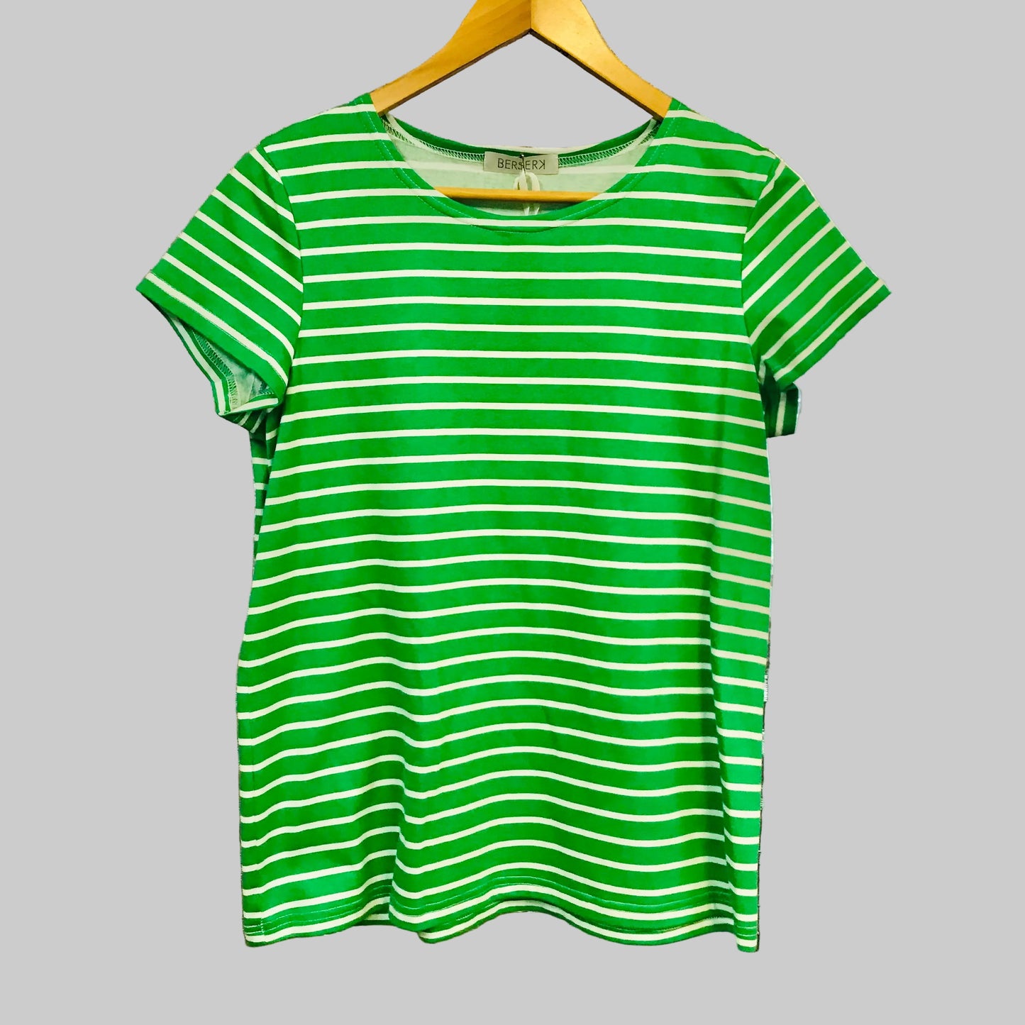 Women's Handmade Cotton Tee - Grassy