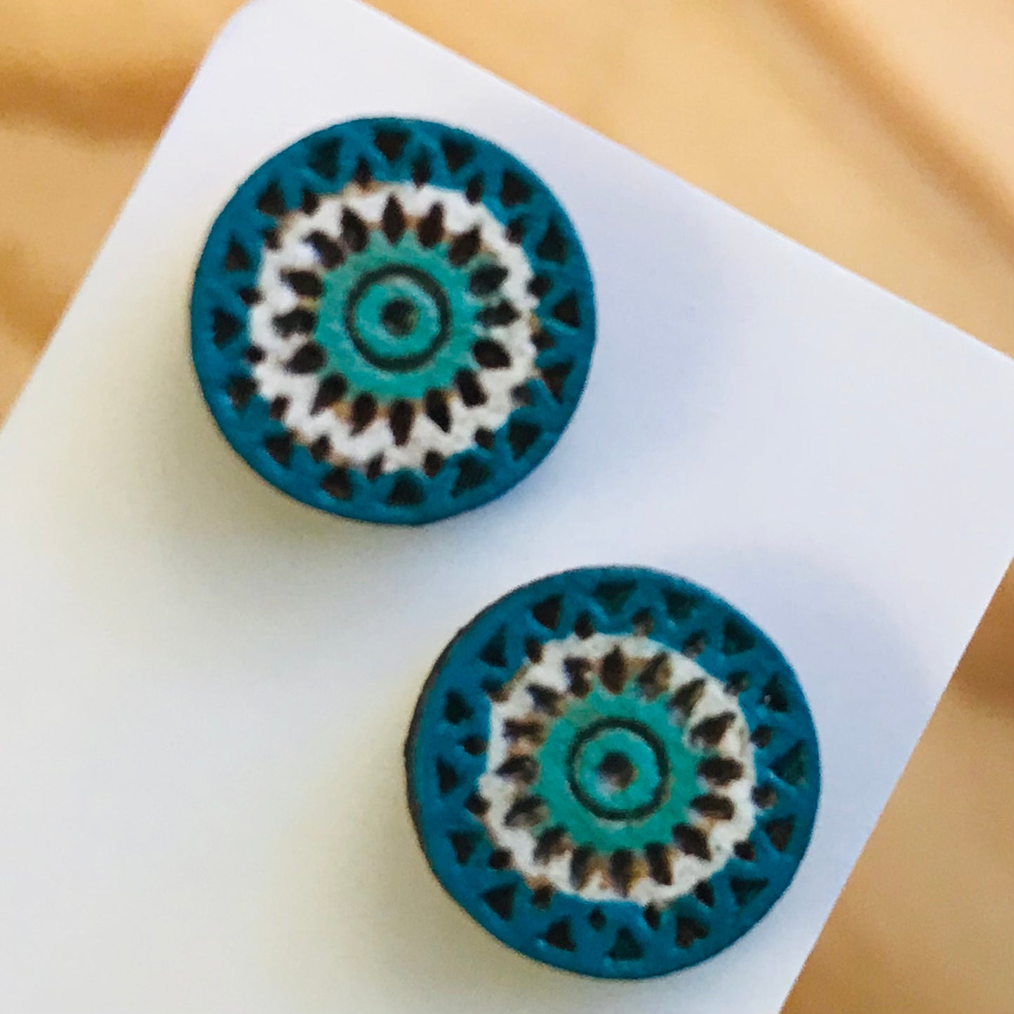 Novelty Studs Earrings - Graphic Wood