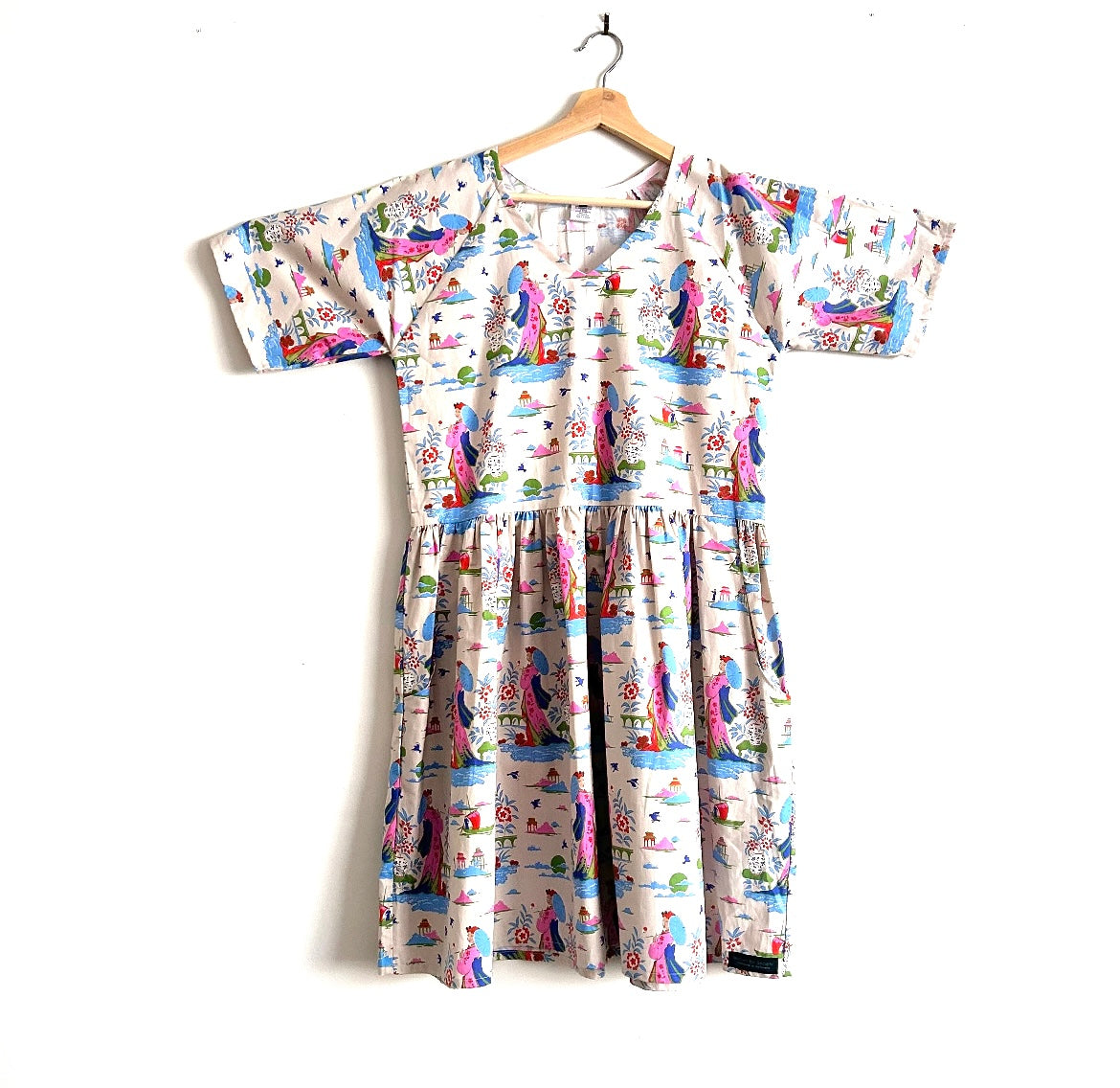 Women’s Handmade Ripple Dress with Pockets (short) - TILDA / MEDIUM