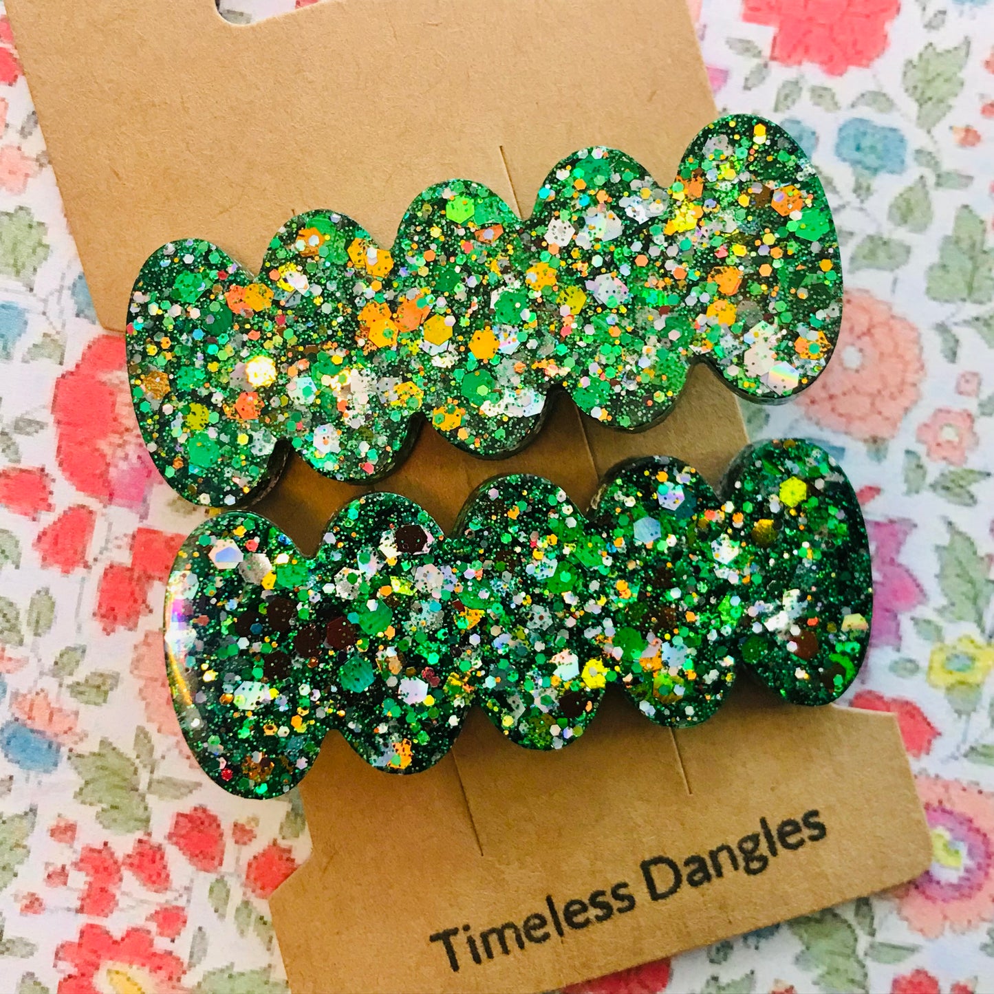 Resin Sparkle Hair Clips - Set of 2