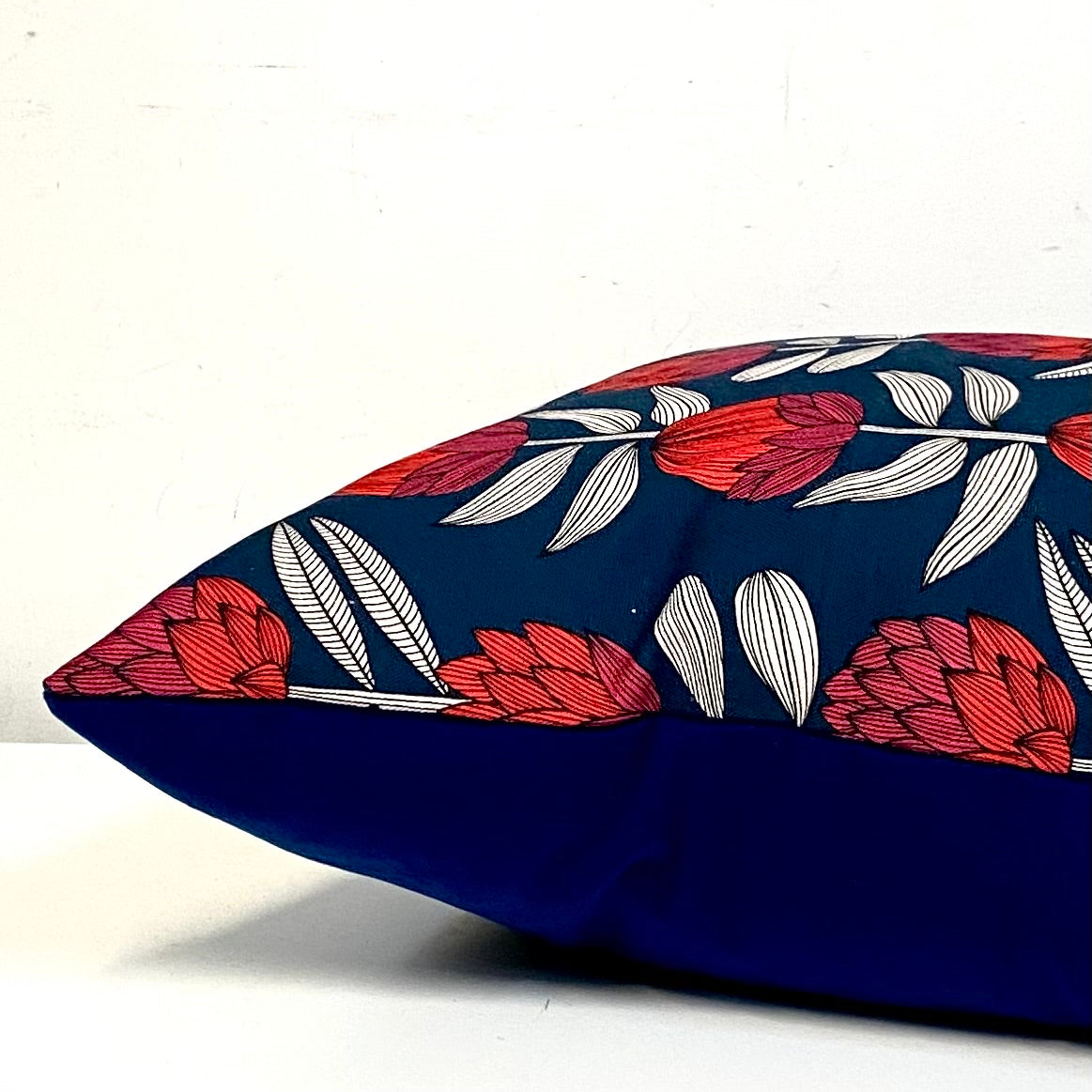 Cushion - PROTEAS ON NAVY