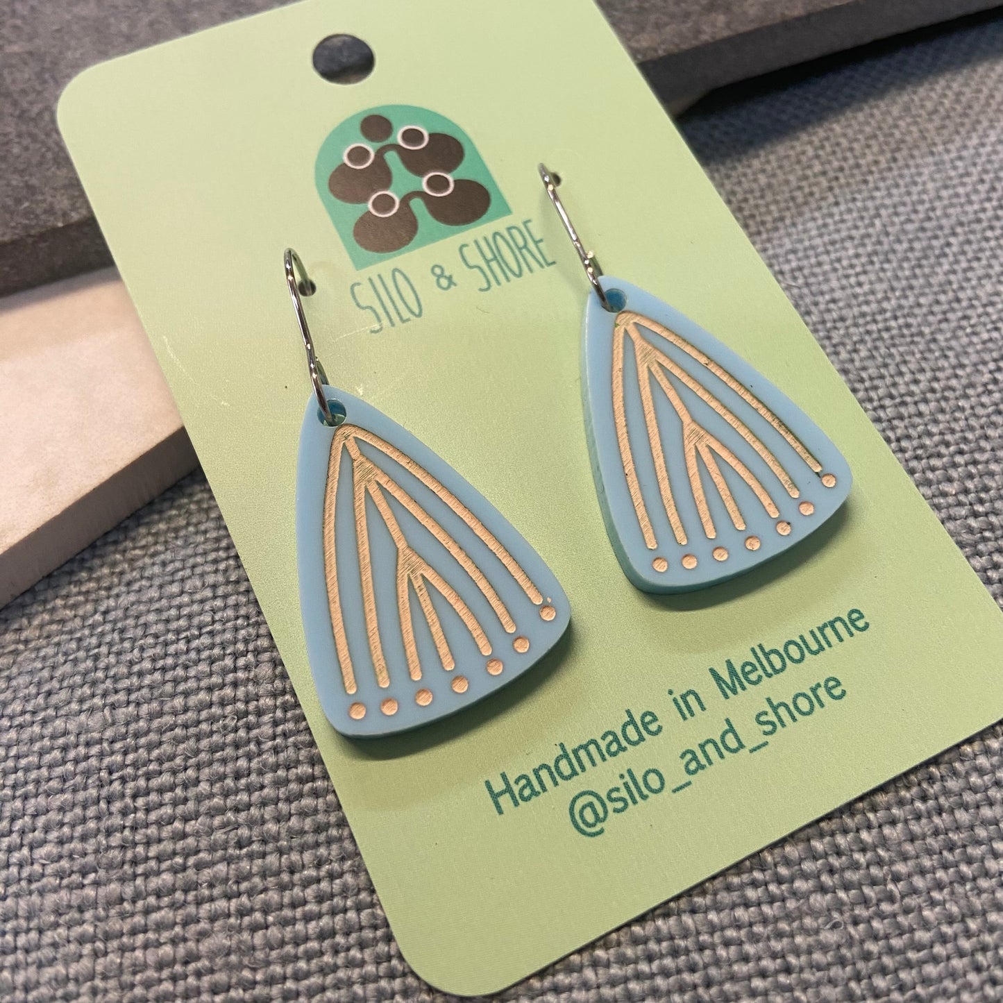 Art Deco Acrylic Earrings - Flower