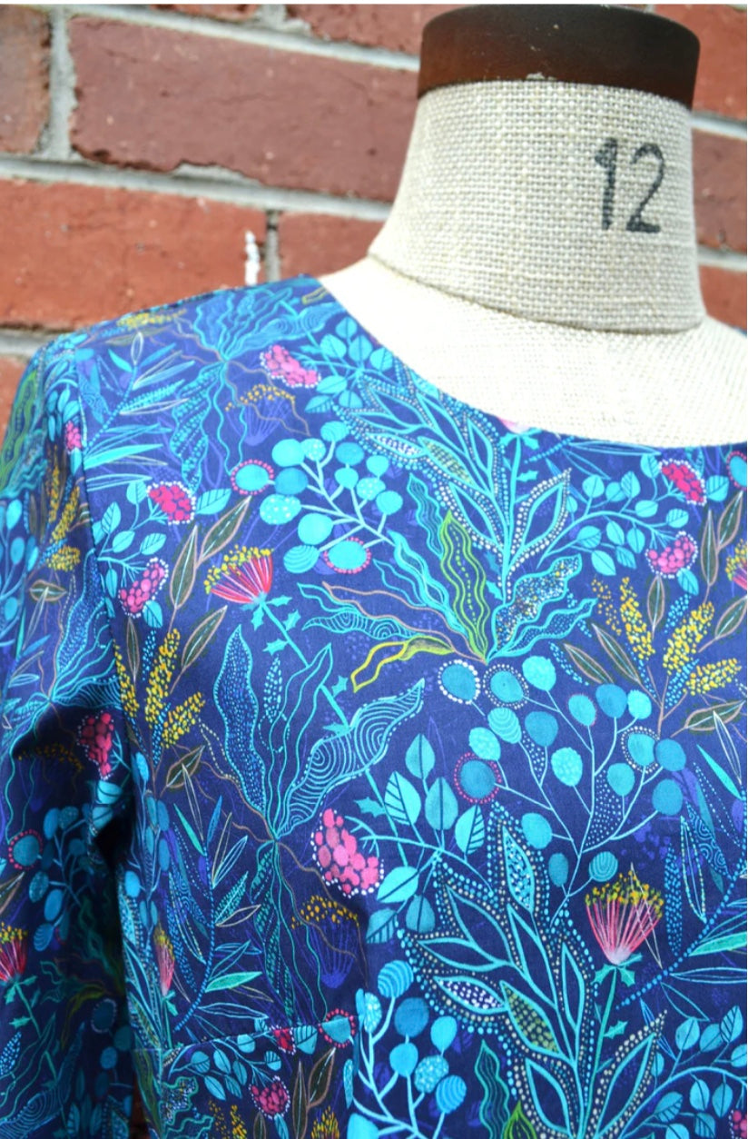 Women's Handmade Keyhole Top - Blue Earth