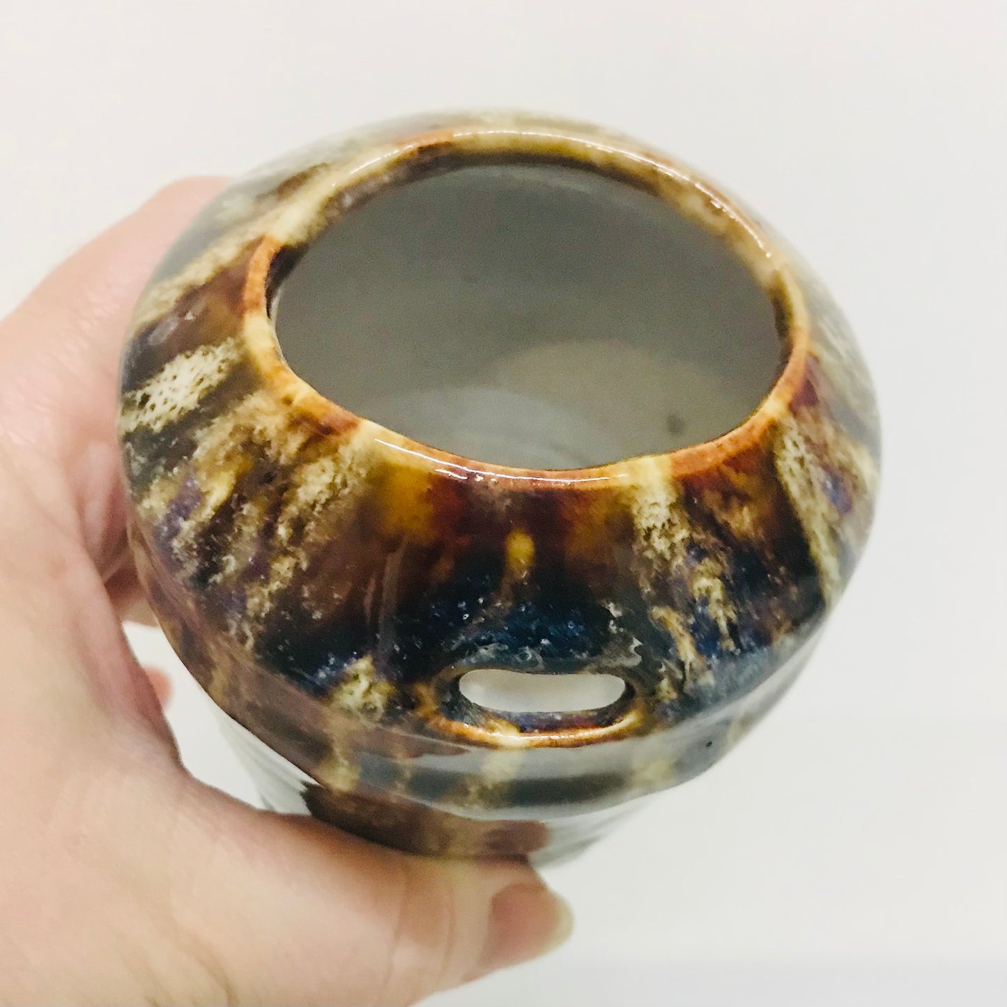 Handcrafted Pottery Built in Lip Traveler Cup - Banoffee (260mls)