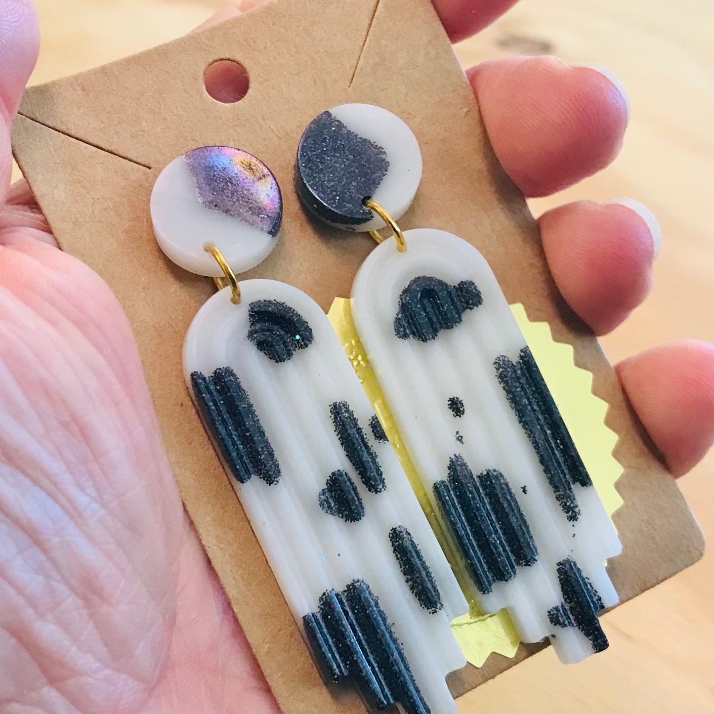 Novelty Resin Sparkle Dangles Earrings