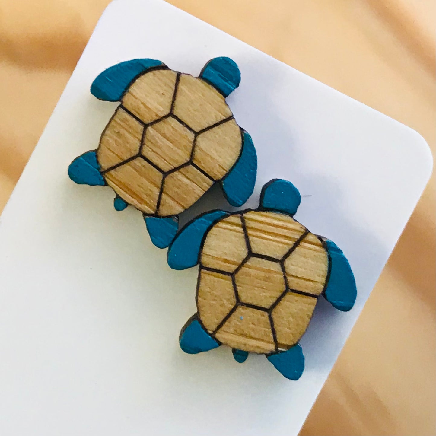 Novelty Studs Earrings - Graphic Wood