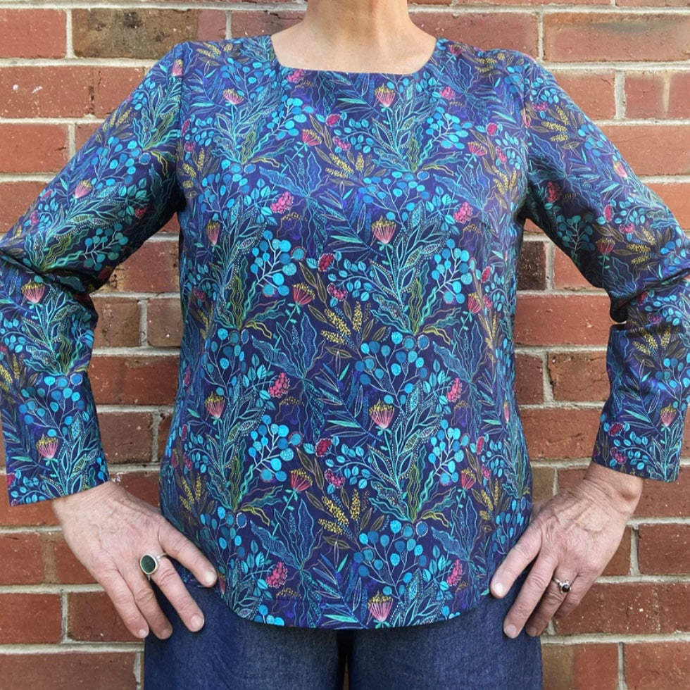 Women's Handmade Keyhole Top - Blue Earth
