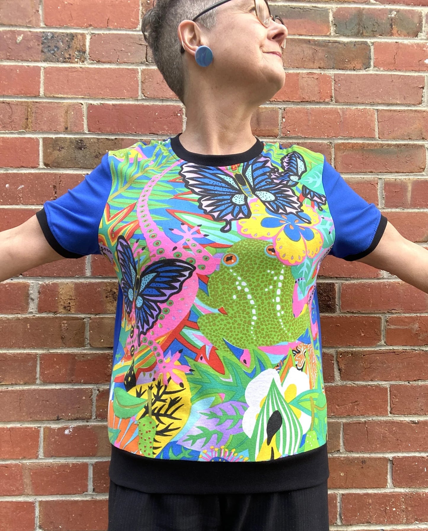 Women's Handmade Cotton Blend Tee - Paradise Retro