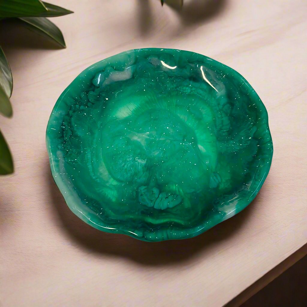 Eco Resin Bowls & plates