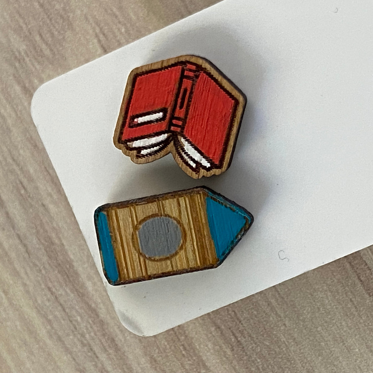 Novelty Studs Earrings - Graphic Wood