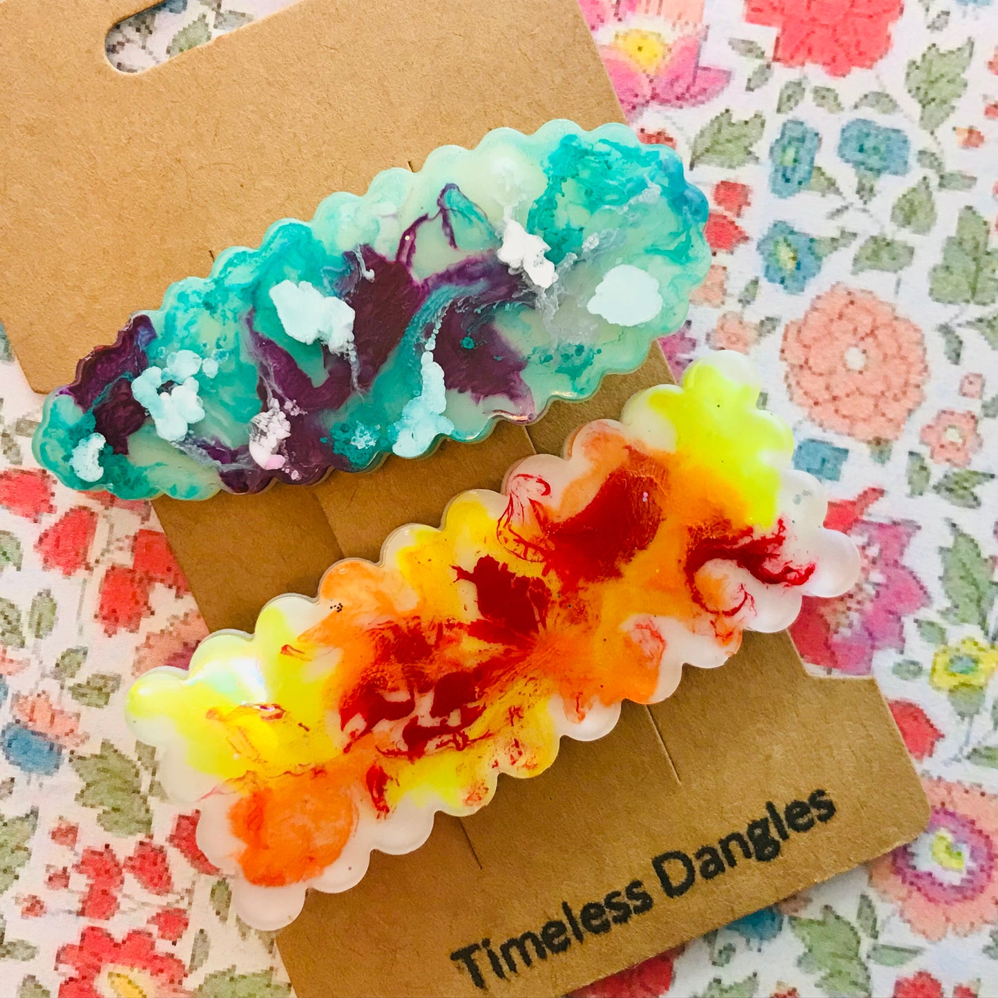 Resin Sparkle Hair Clips - Set of 2