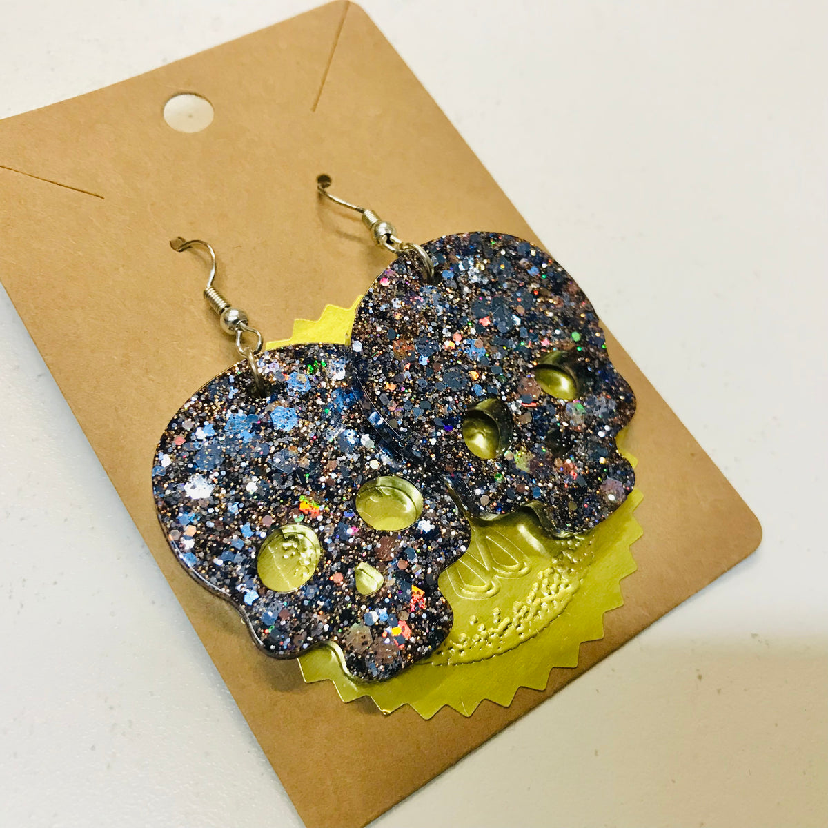 Novelty Resin Sparkle Dangle Earrings - Halloween