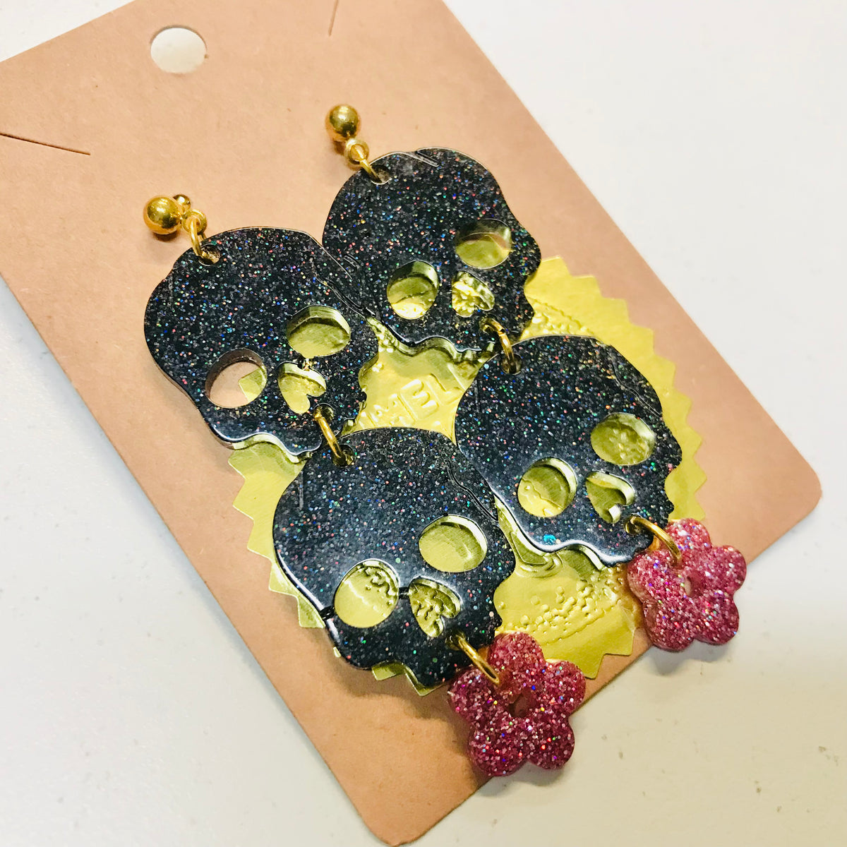 Novelty Resin Sparkle Dangle Earrings - Halloween