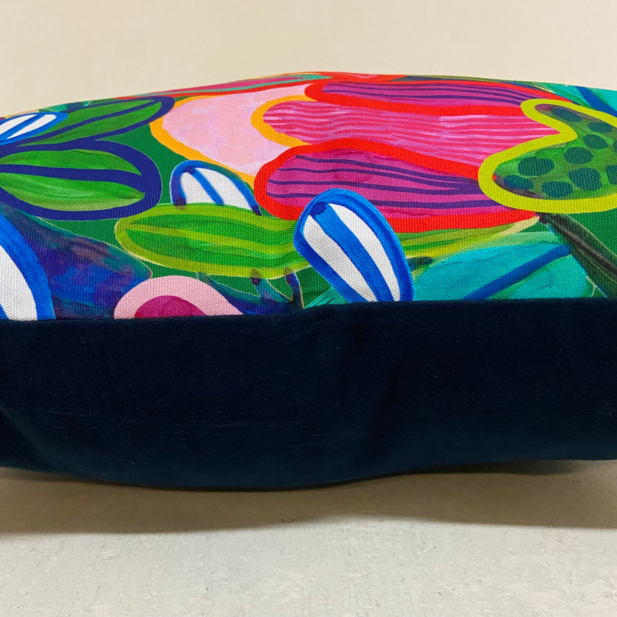 Cushion - BLOOMTASTIC