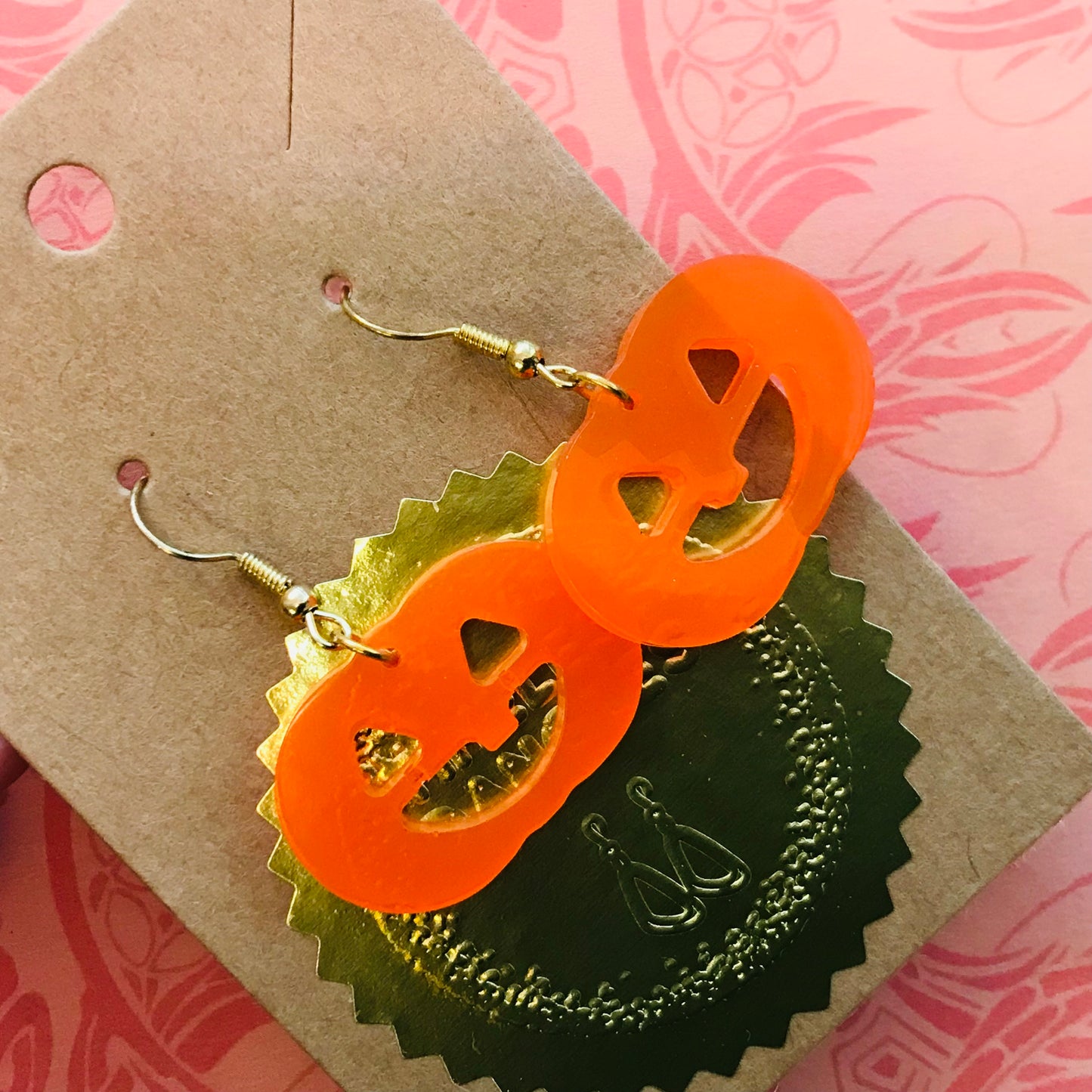 Novelty Resin Sparkle Dangle Earrings - Halloween