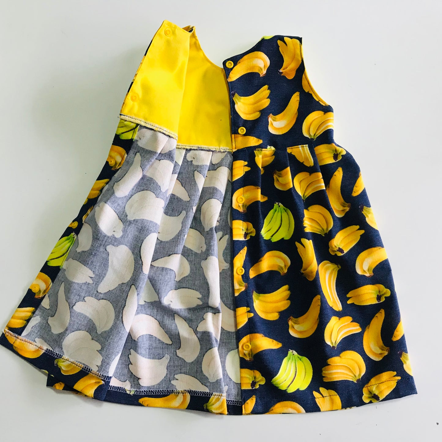 Girls empire handmade dress - Bananas