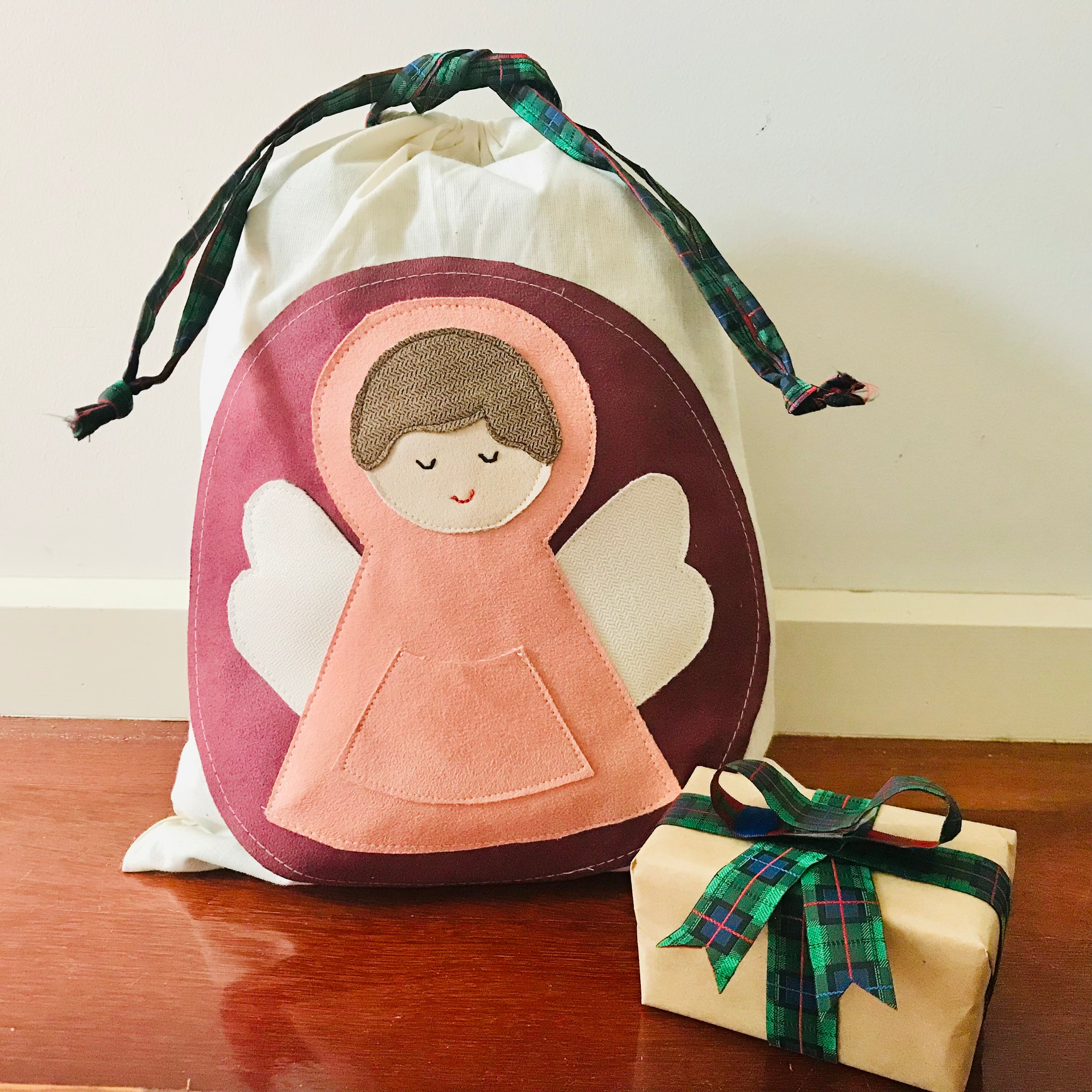 Reusable Eco Sustainable applique Christmas Gift Drawstring Sack Bags