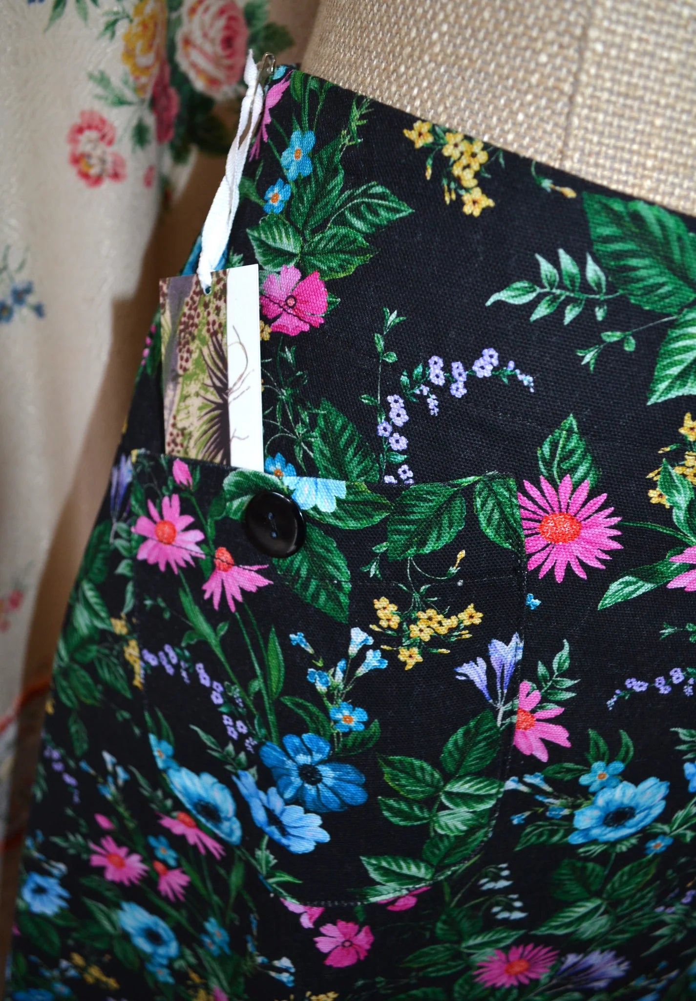 Women's Handmade Pocket Skirt - Cottage Garden