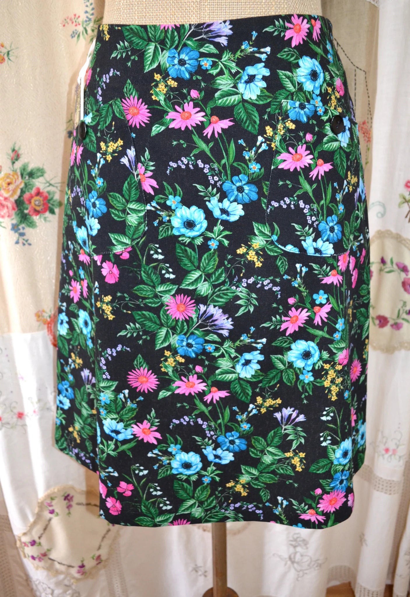 Women's Handmade Pocket Skirt - Cottage Garden