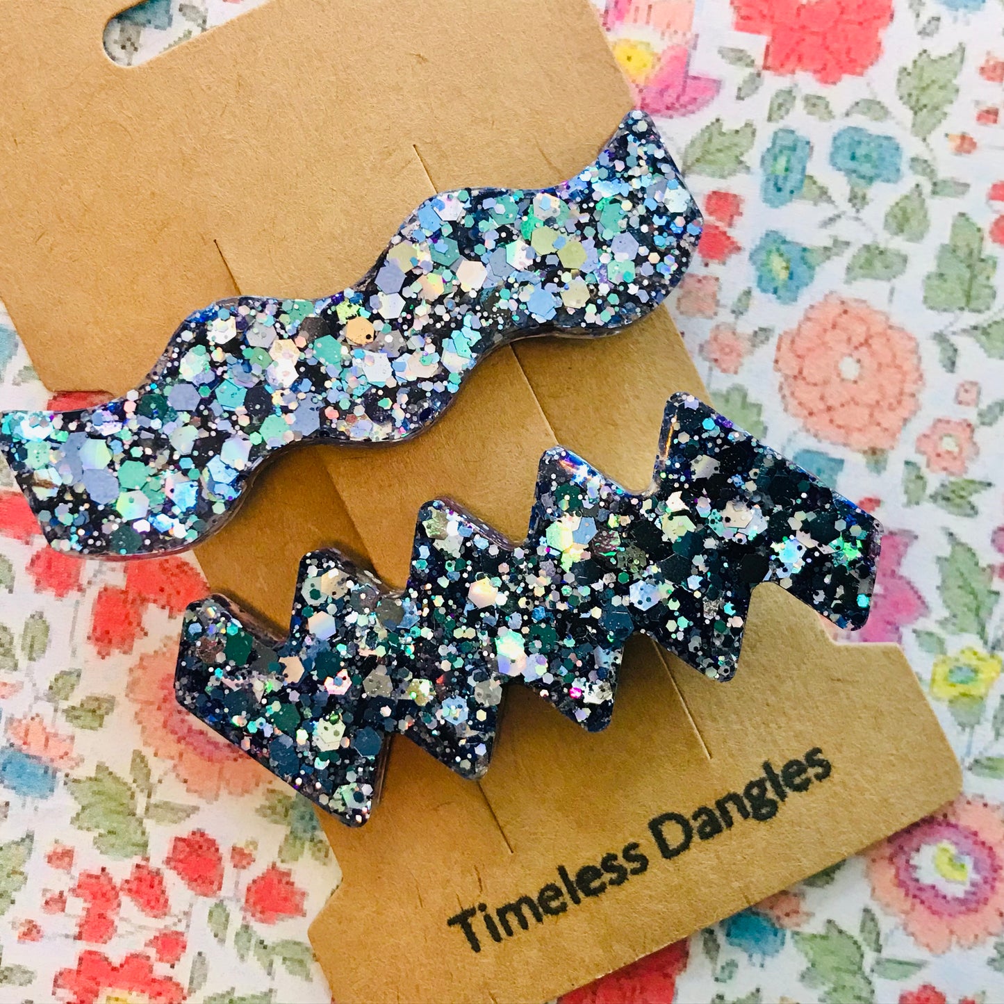 Resin Sparkle Hair Clips - Set of 2