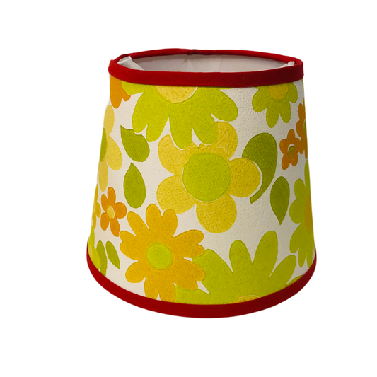 Mini Cut Glass Vintage Wallpaper Daisy Table Lamp
