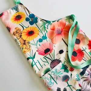 Apron (adult - large) - Flower Garden