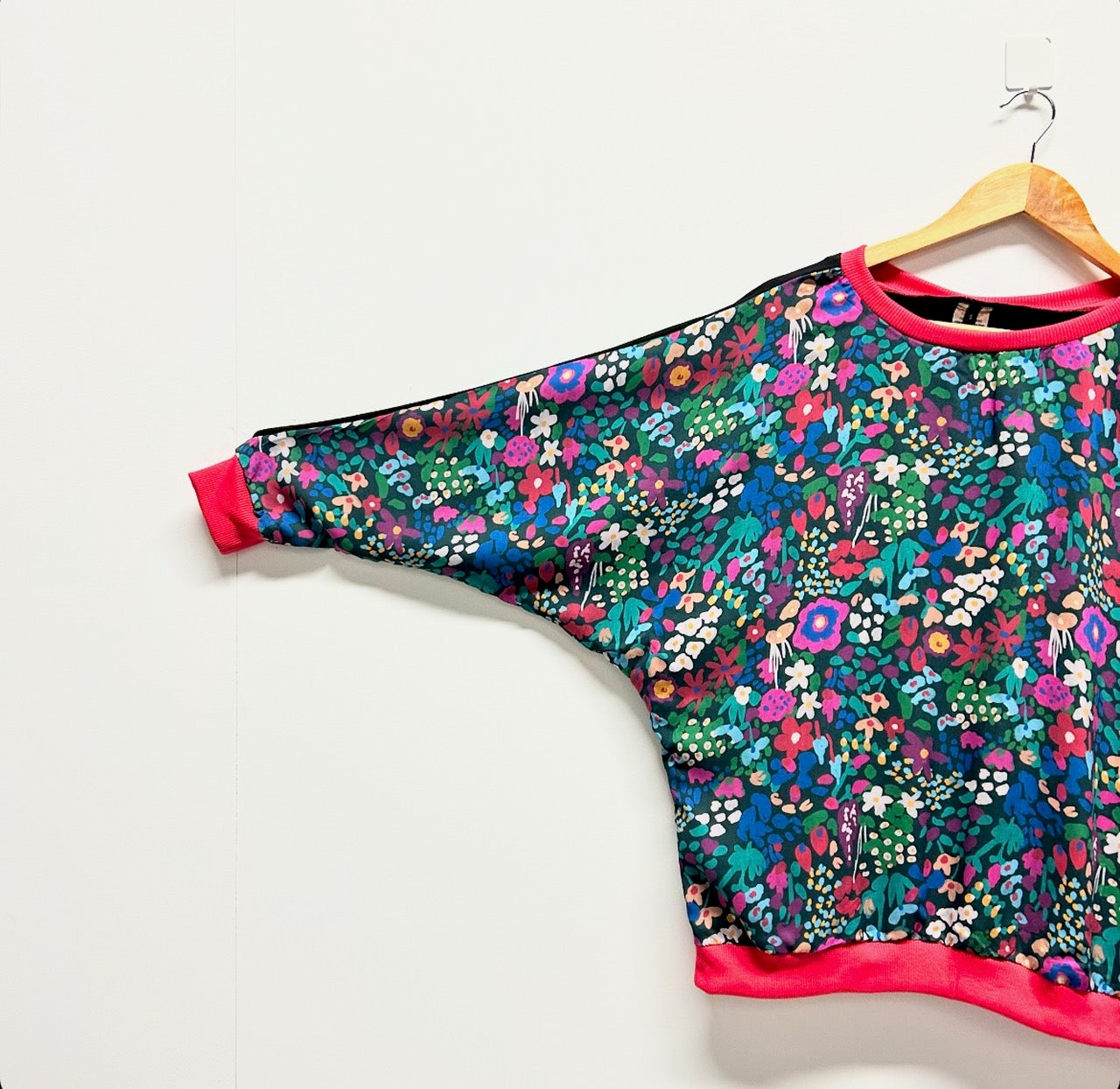 Women’s Handmade Batwing Sleeve Top - BLOOMS WITH BLACK / MEDIUM