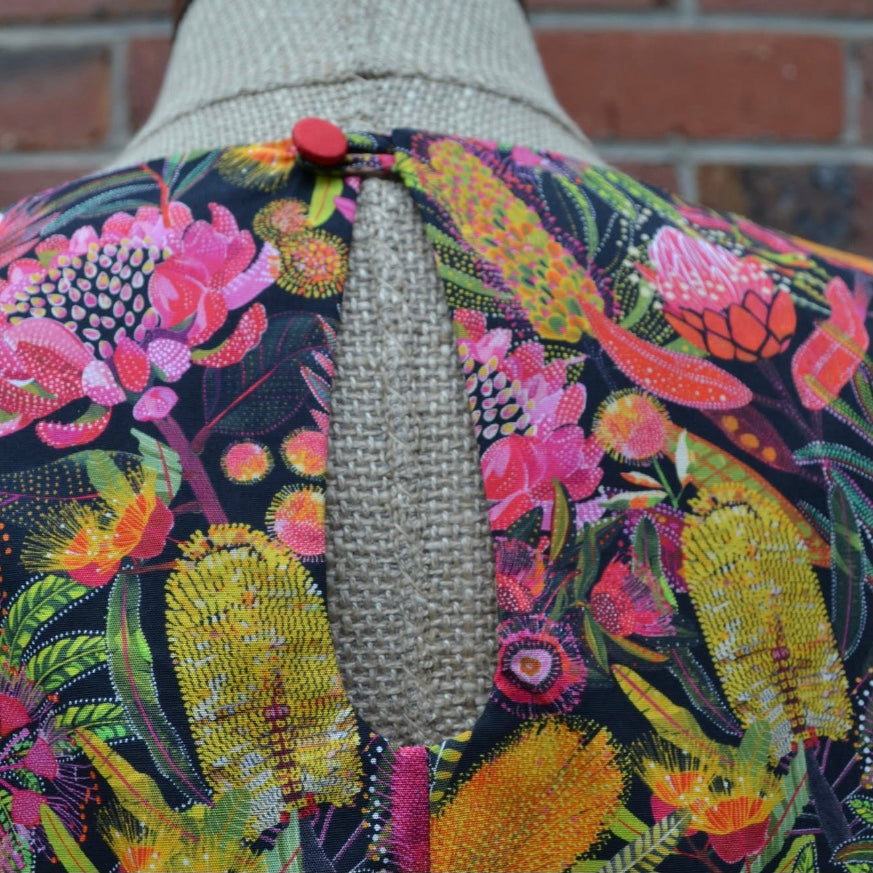 Women's Handmade Keyhole Top - Waratahs