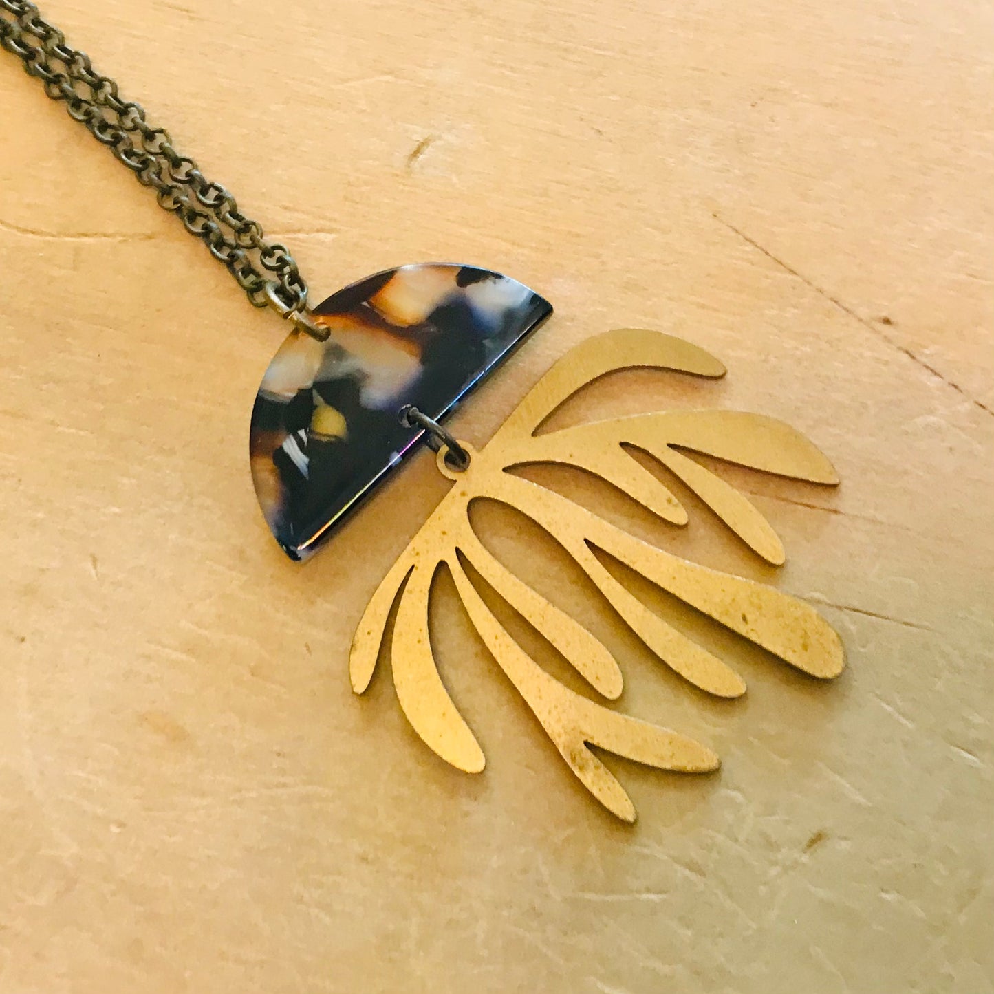 Mixed Metal Necklace - Coral