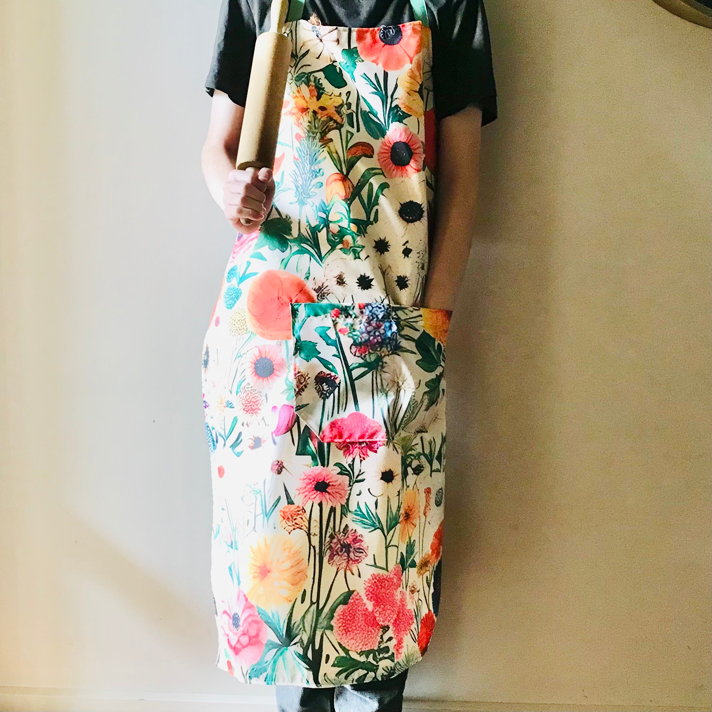 Apron (adult - large) - Flower Garden