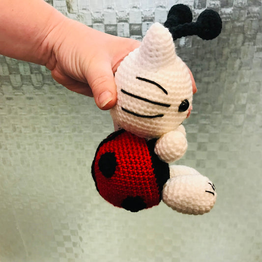 Lady Bird Kitty Crochet Toy