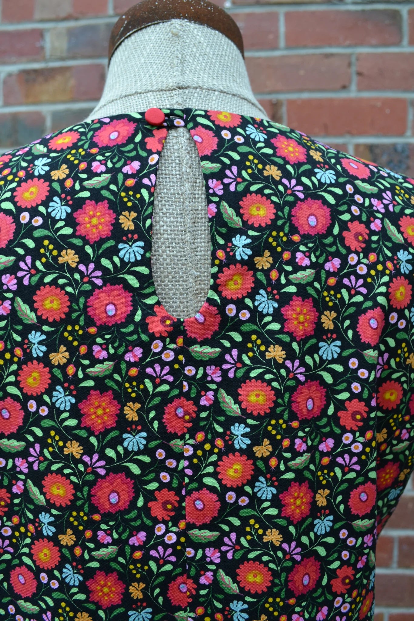 Women's Handmade Keyhole Top - Folk Floral