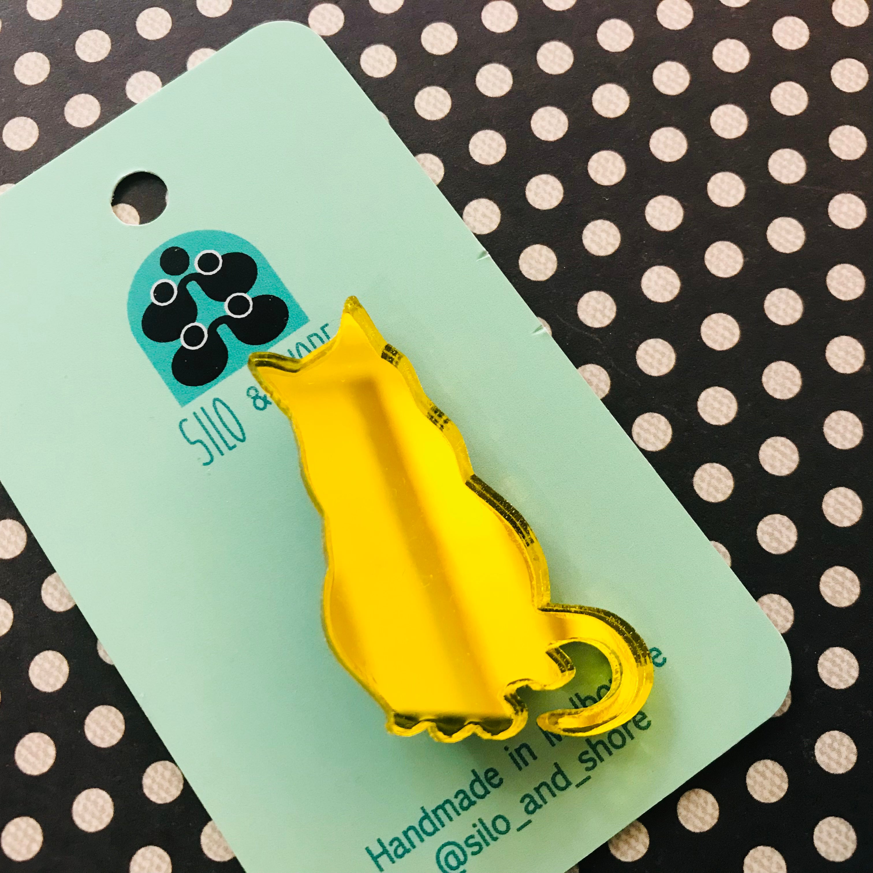 Art Deco Acrylic Brooch - Cats