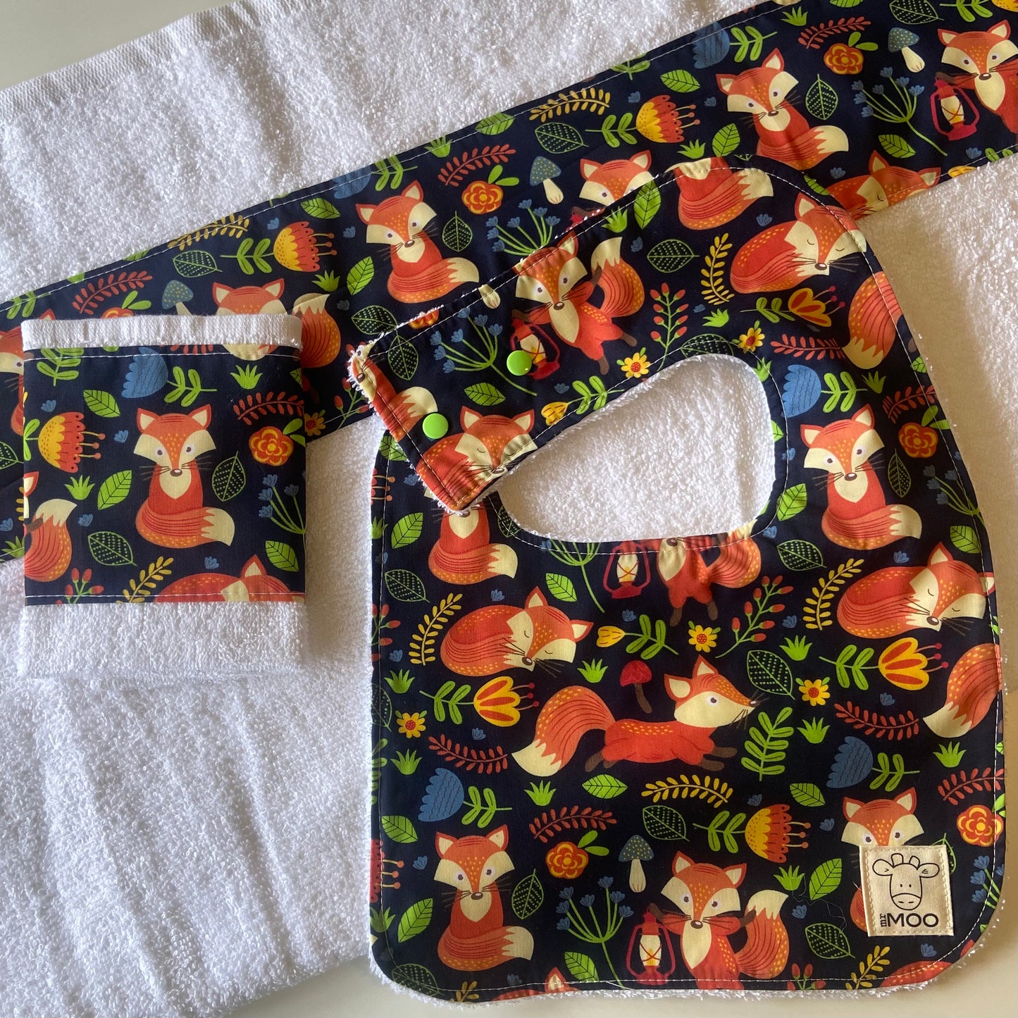 Gift Box - Towel, Wash Cloth & Feeder Bib