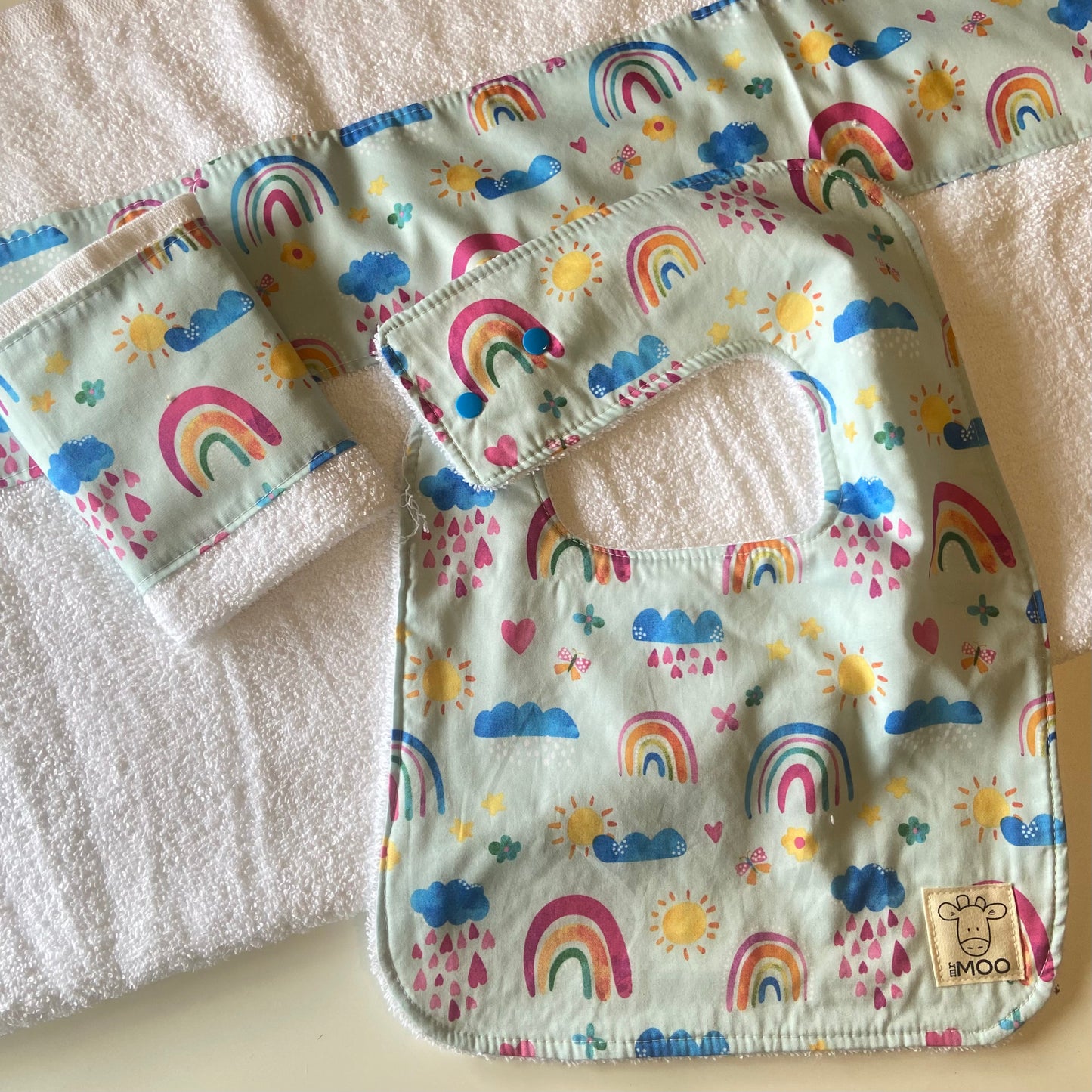 Gift Box - Towel, Wash Cloth & Feeder Bib