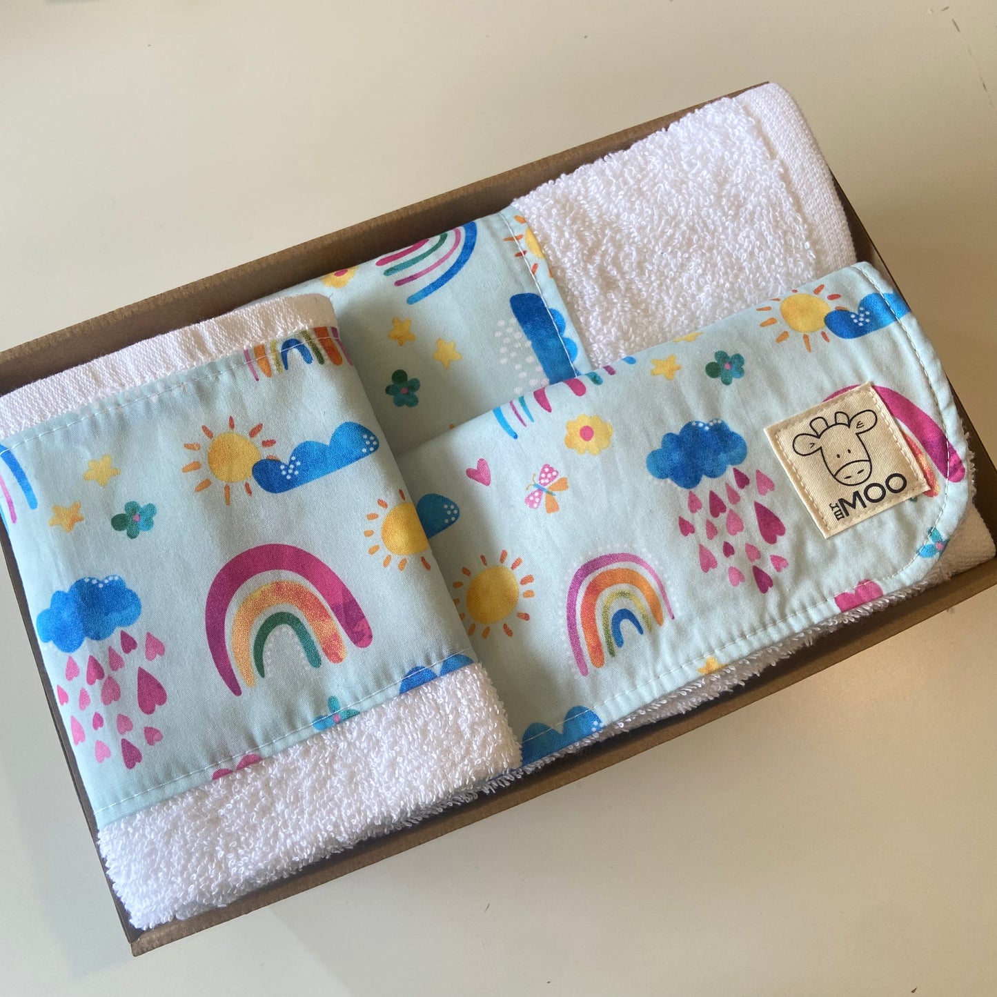 Gift Box - Towel, Wash Cloth & Feeder Bib