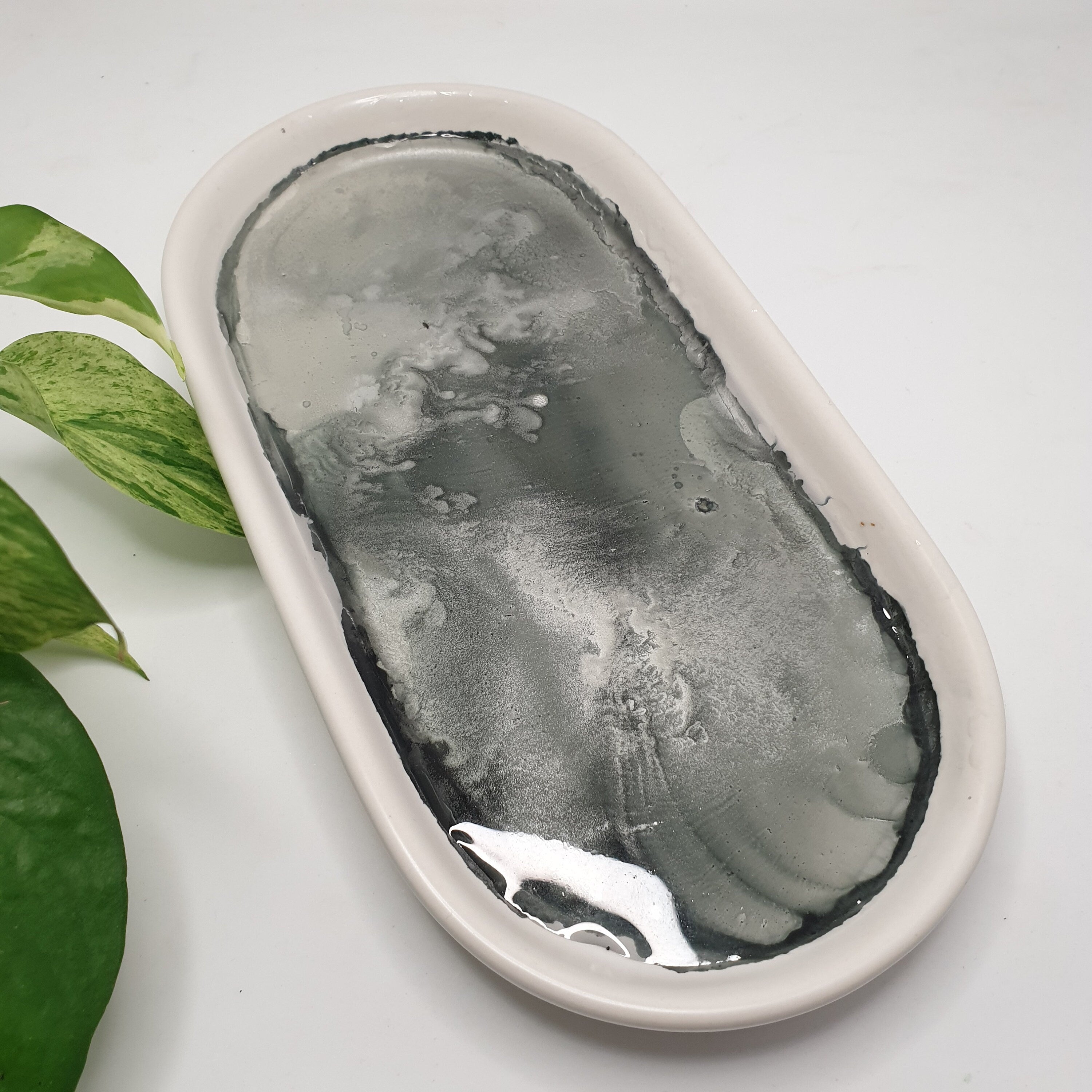 Alcohol Ink Detail Porcelain & Bamboo Oval Tray