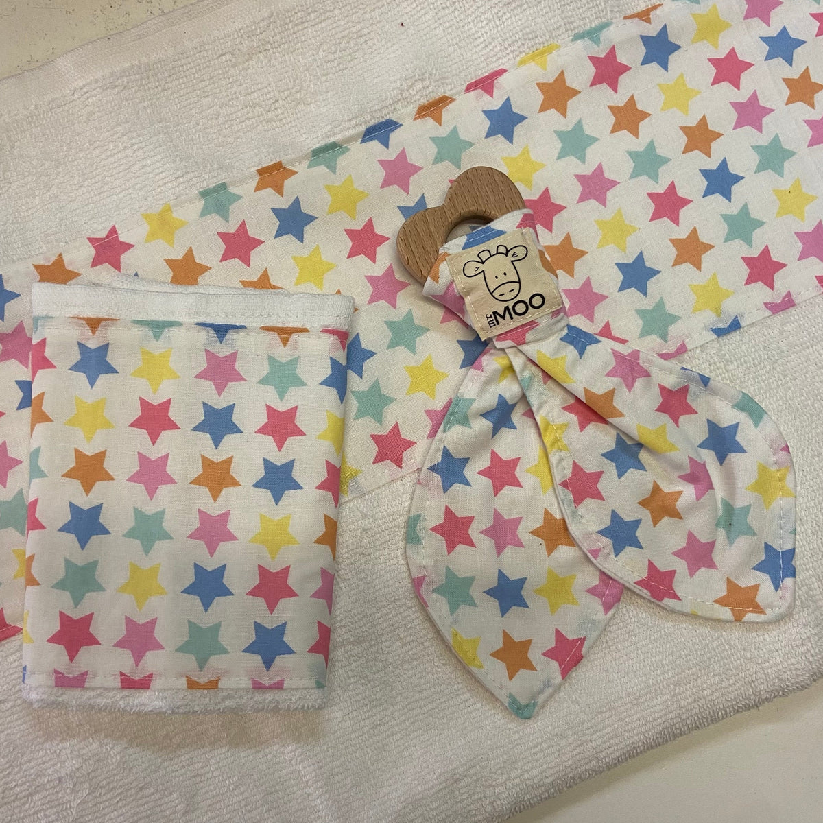 Gift Box - Towel, Wash Cloth & Bamboo Teether