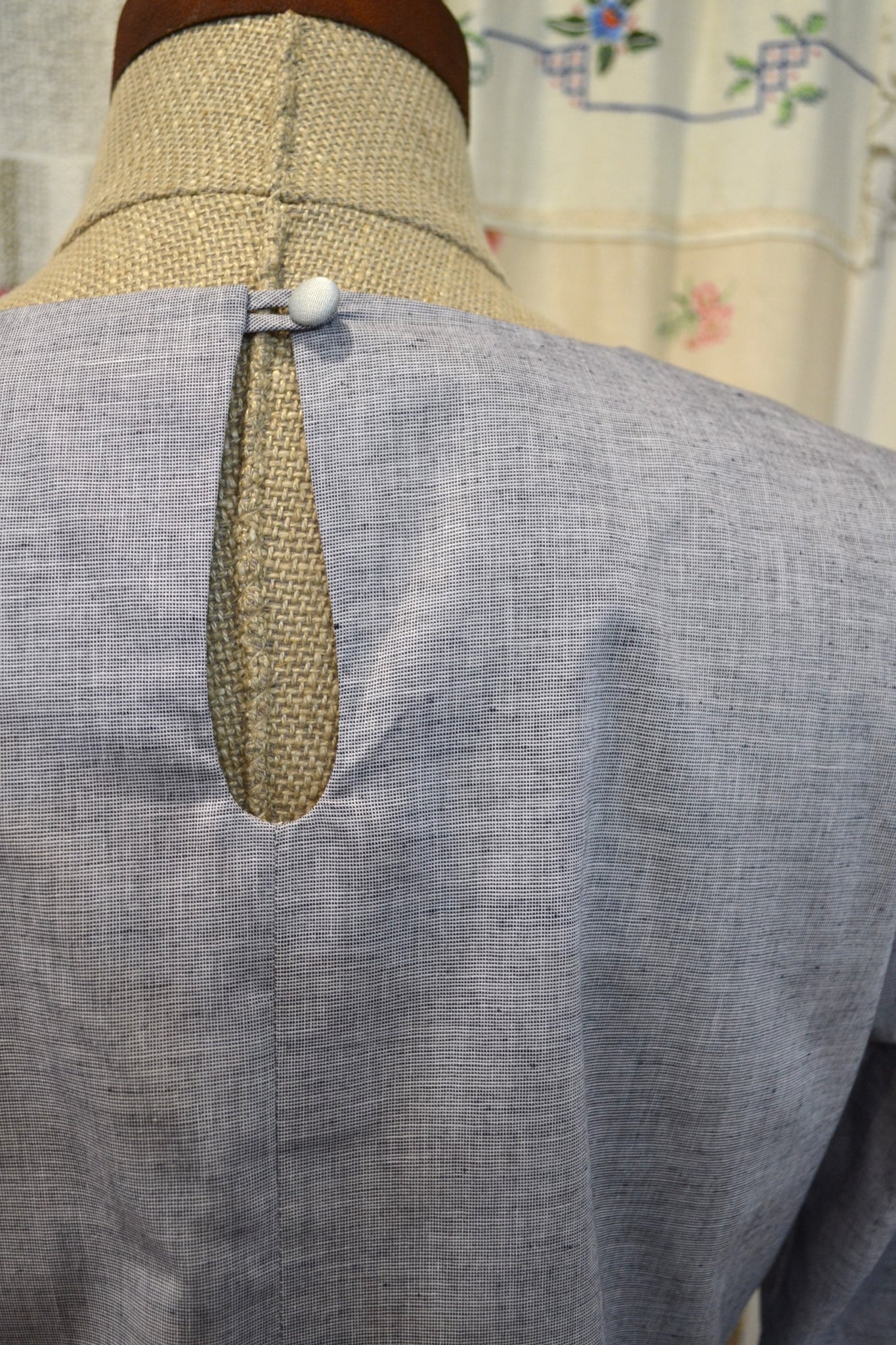 Women's Handmade Keyhole Top - Silver marle Cotton