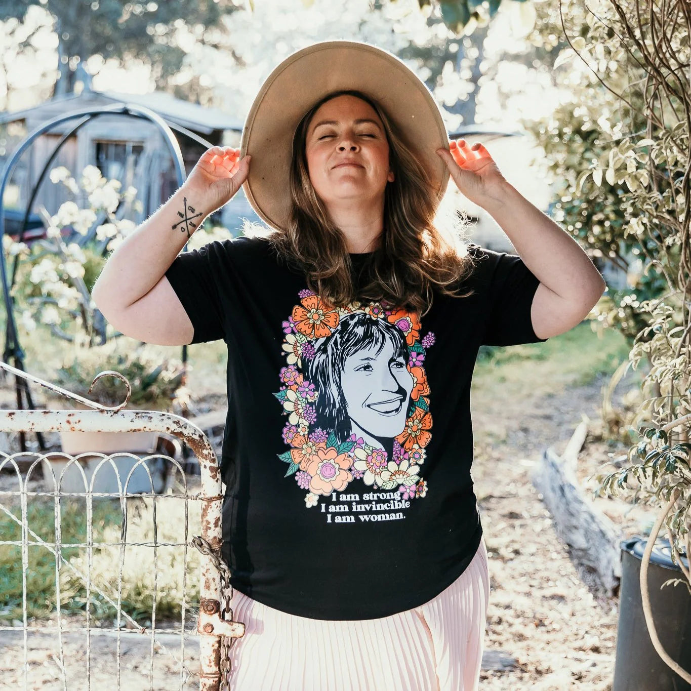 Helen Reddy "I Am Women" Tee **ON SALE**